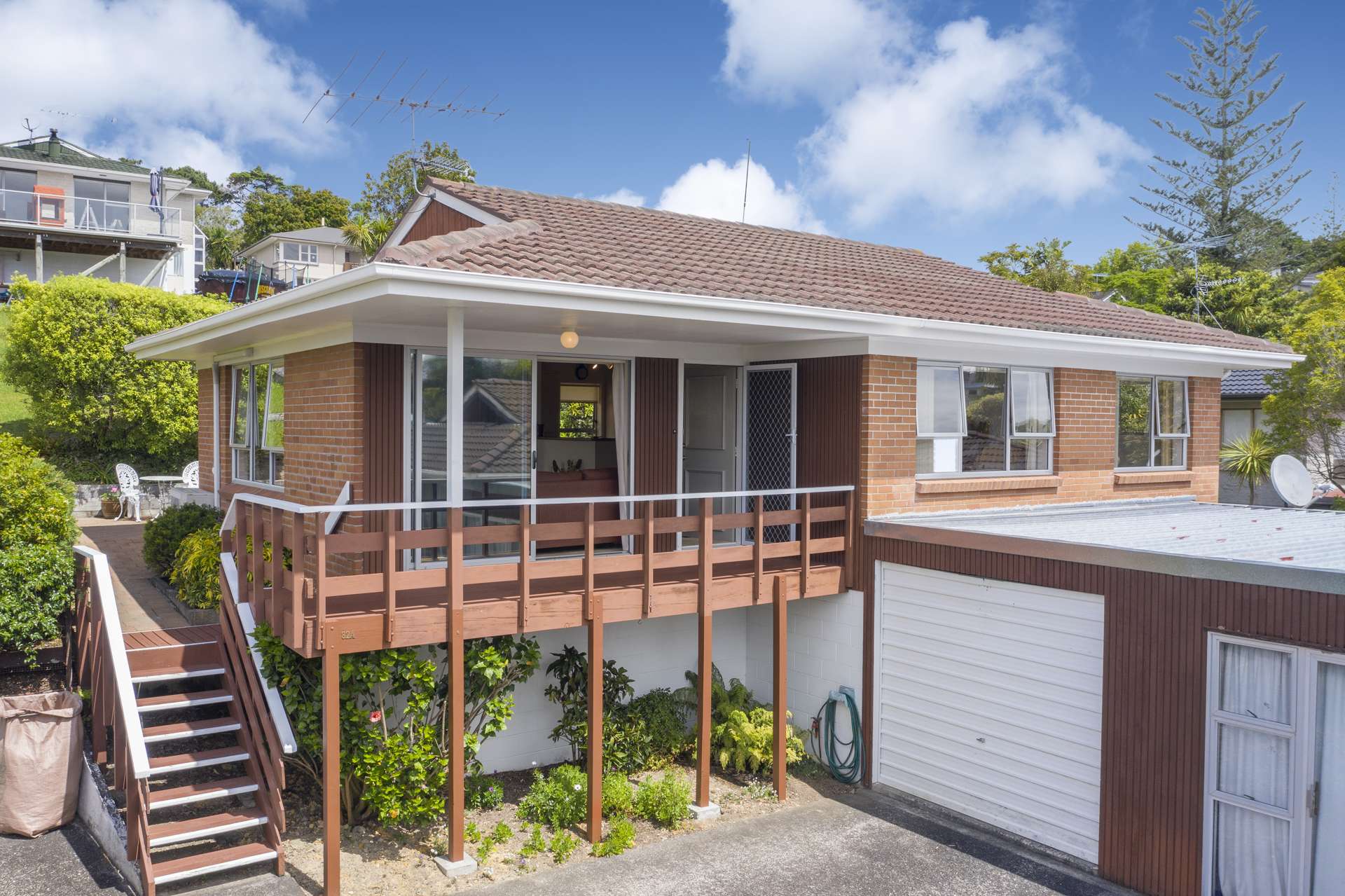 2/82 Newhaven Road Mairangi Bay_0