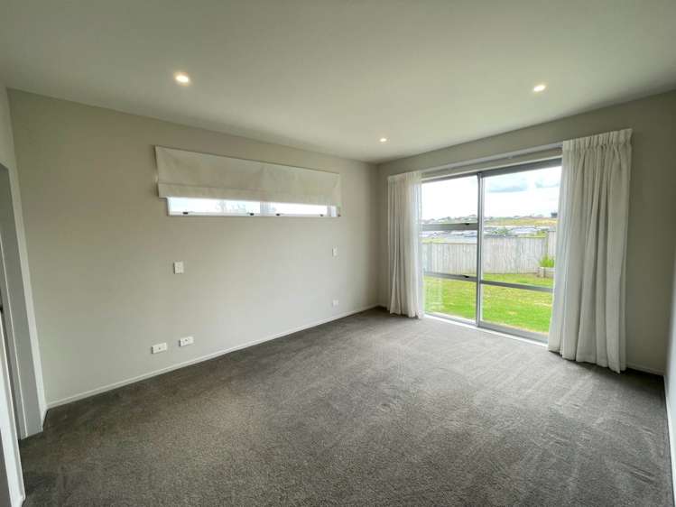 14 Kibblewhite Avenue Beachlands_12