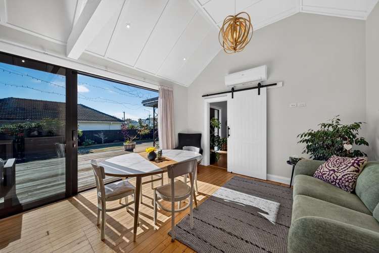 1/114 Estuary Road South New Brighton_14