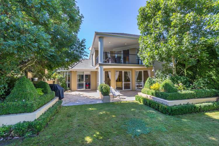 6 Leabridge Mews Harewood_24