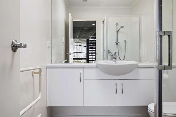 57a Aspiring Avenue Flat Bush_9