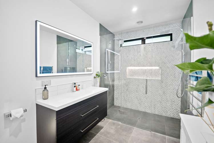 153 Metehau Street Marshland_13