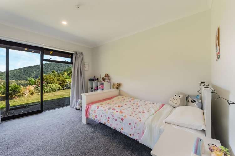 11 Mead Road Brightwater_8