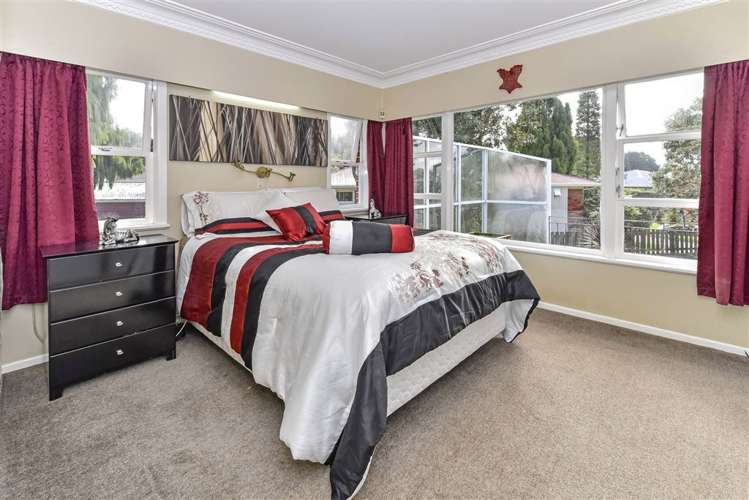 5 James Place Opaheke_6