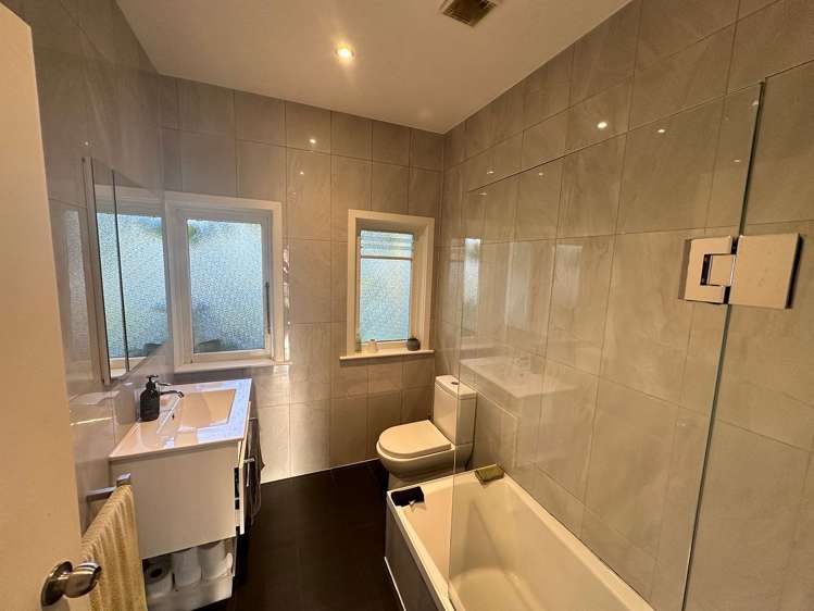 7 Weston Avenue Mount Albert_9