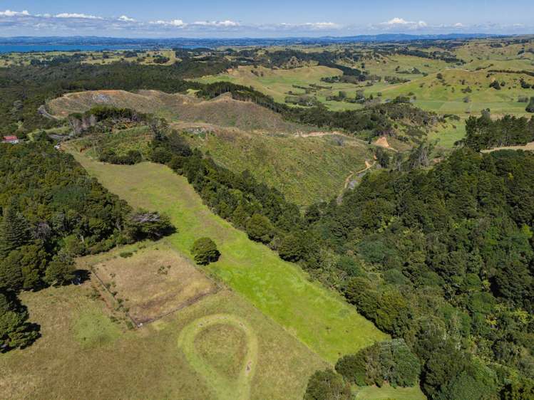 419 Kemp Road Awhitu_2