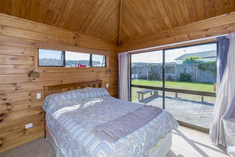 592 Waitarere Beach Road Waitarere Beach_3