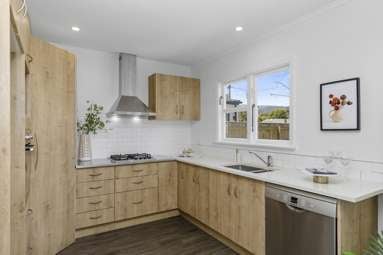 11 MacLean Street_2