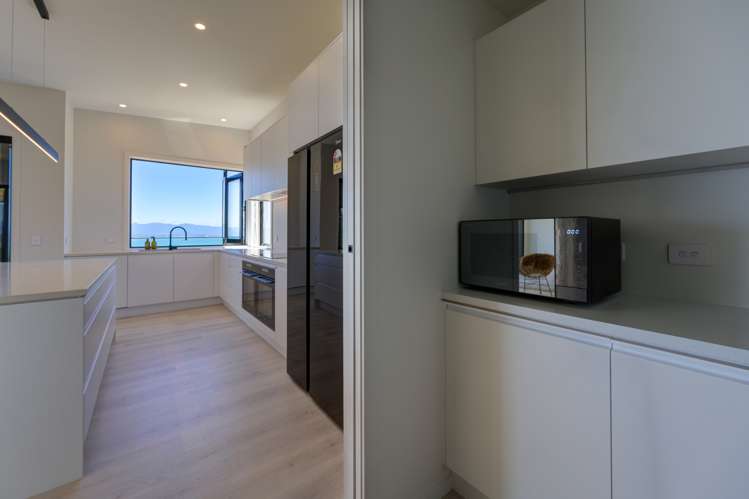 24 Commodore Place Britannia Heights_9