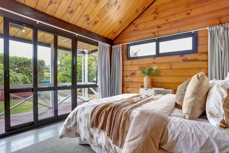 59 Exeter Crescent Springvale_11