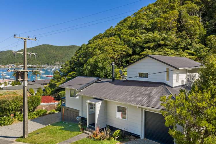12 Arthur Crescent Waikawa_13