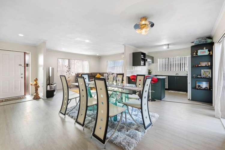 560 Massey Road Mangere_9