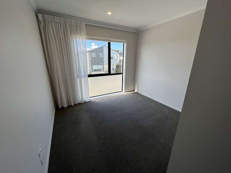 37 Walter Merton Road Hobsonville_13