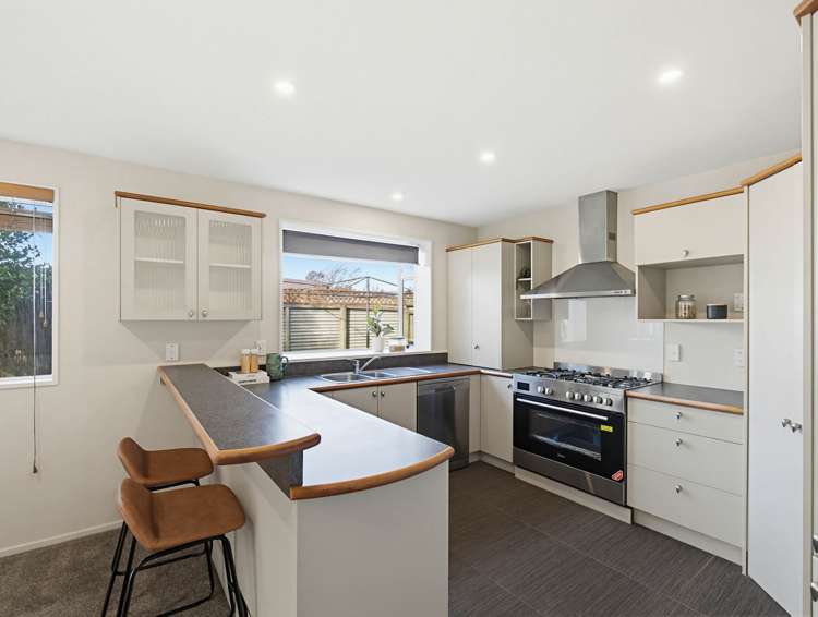 28 Radiata Avenue_2