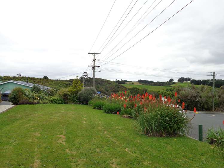 25 Rata Street Kaka Point_20