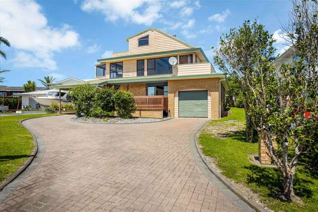 62 Bay Vista Drive Red Beach_1