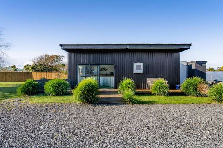 37 Warwick Road Stratford_22