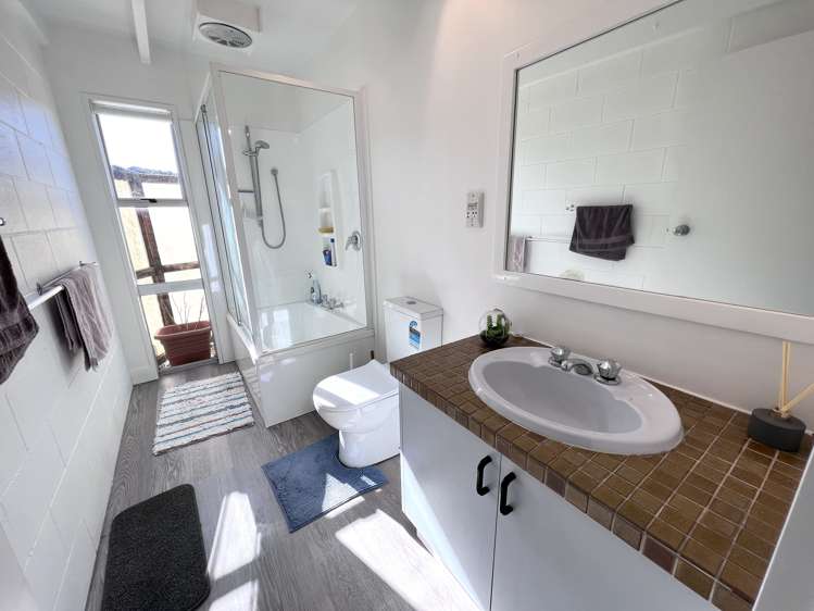 172 Rolleston Street Hokitika_10