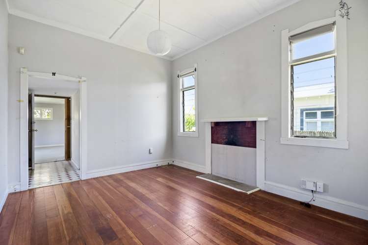 76 School Road Morningside_5