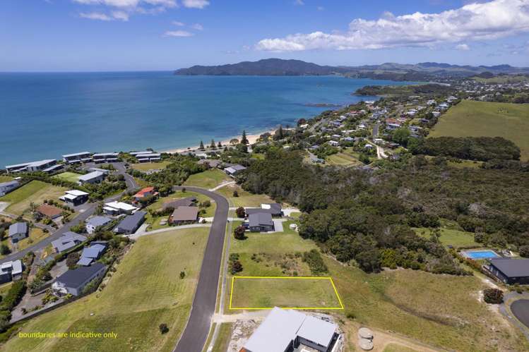 38 Dudley Crescent Cable Bay_12