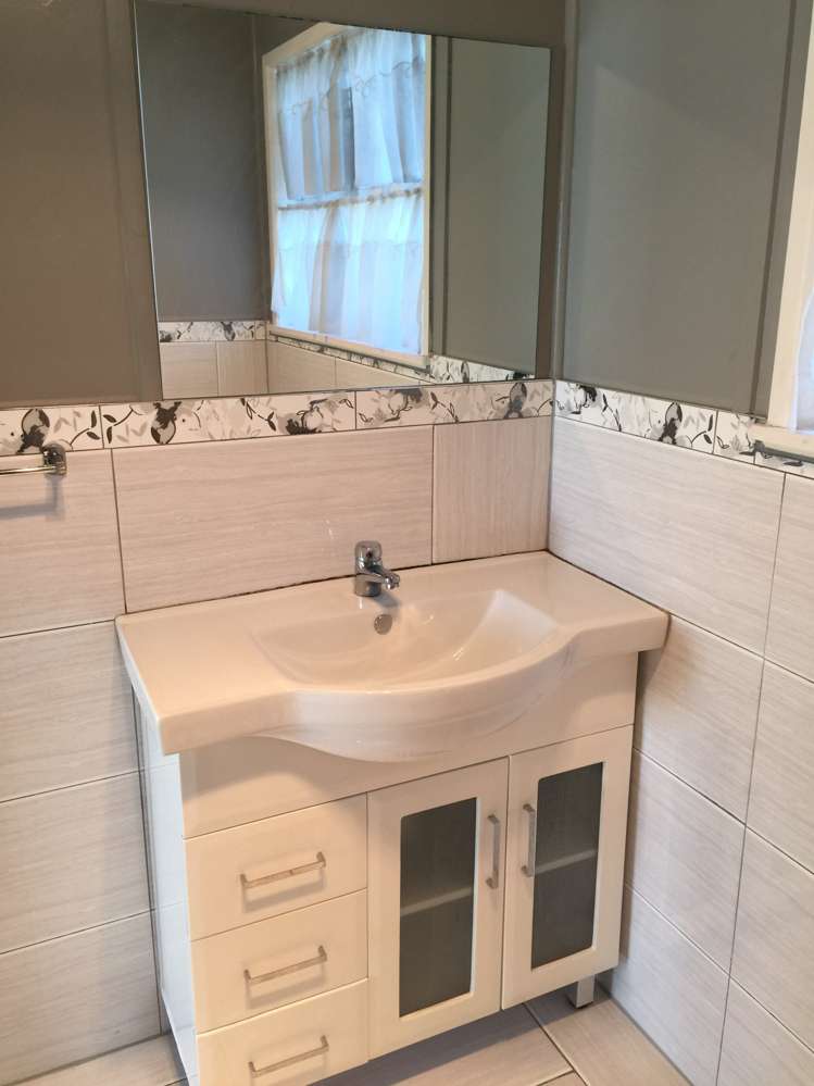 2/18 Ruth Street Manurewa_17