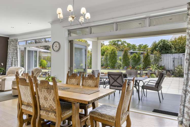 25 Magnolia Rise Waipahihi_7