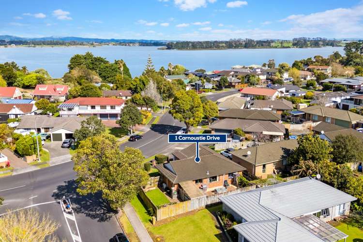 1 Carnoustie Drive Wattle Downs_18