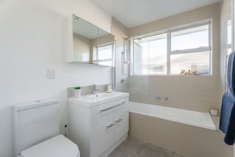 9 Colina Street Avonhead_13