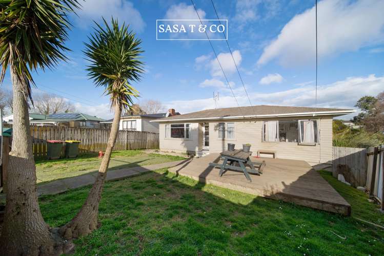 42 Williams Crescent Otara_14