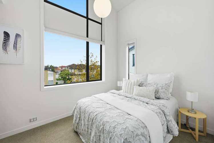313 Murphys Road Flat Bush_17