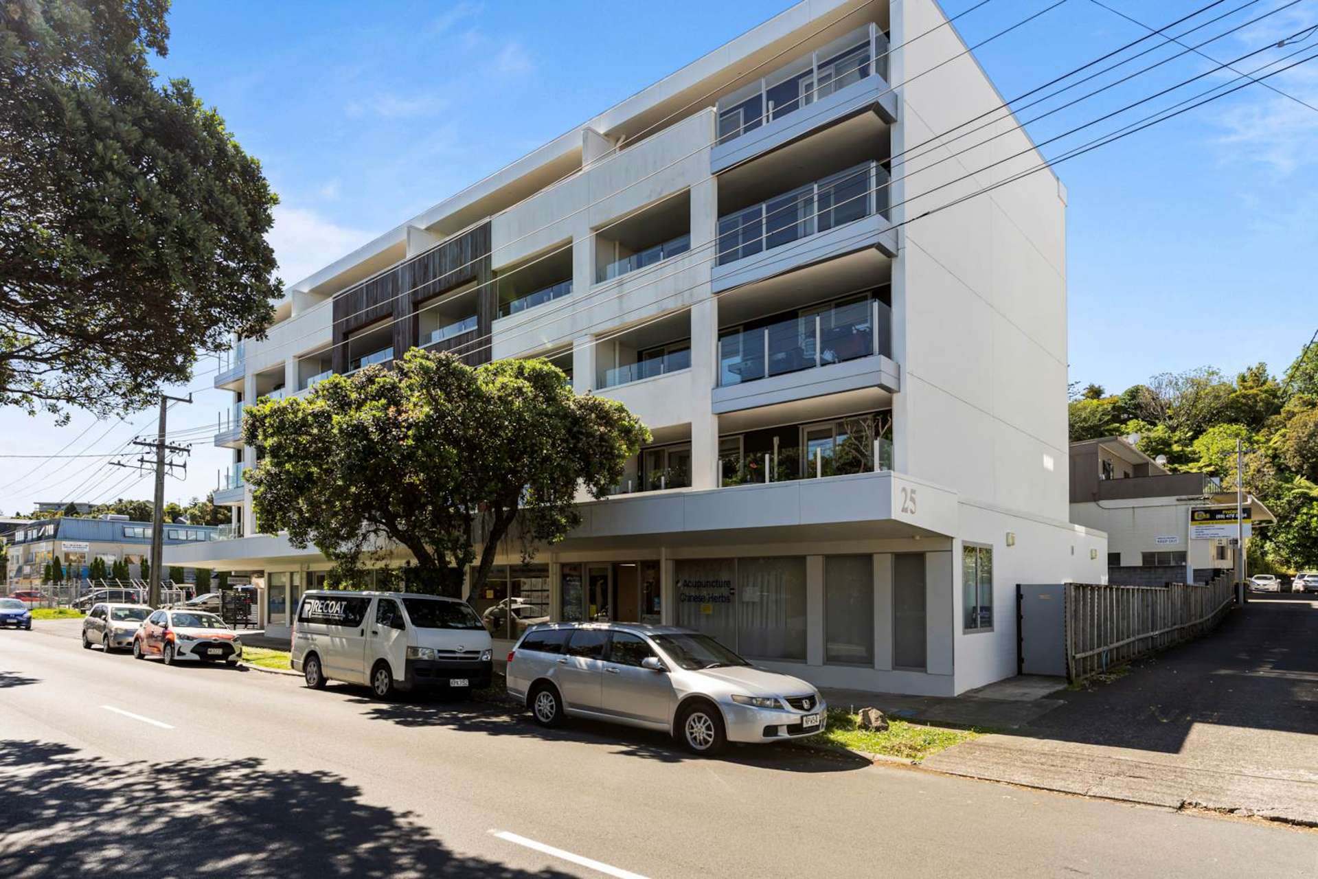 102/25 Bute Road Browns Bay_0