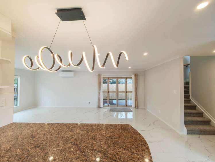 38 Chartwell Avenue Glenfield_3