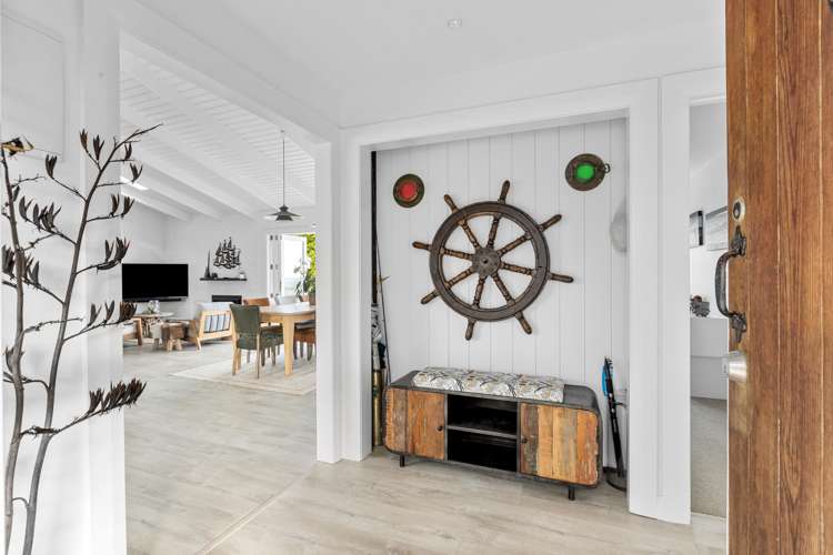 899 Whangaparaoa Road_5