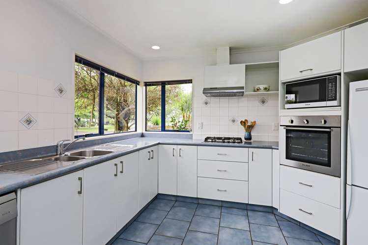 3 Knightsbridge Place Taradale_6