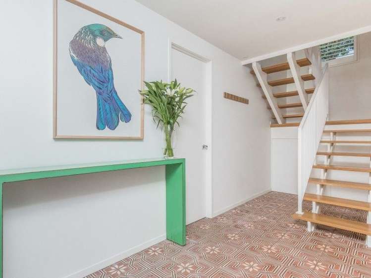 20a Raymond Street Point Chevalier_22