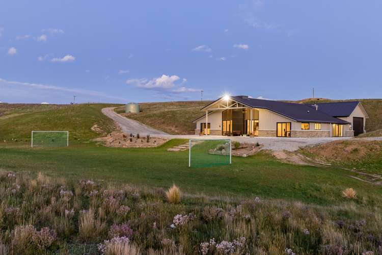 211 Mcarthur Road Alexandra_19