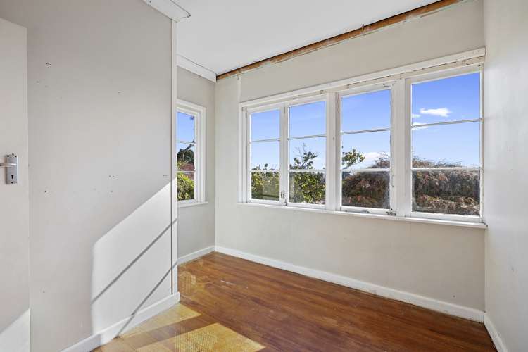 174 Seaview Road Westown_8