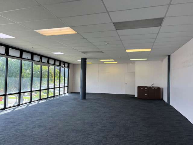 2/4 Arrenway Drive Rosedale_1