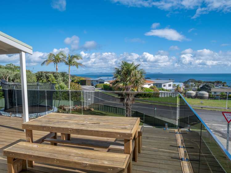 2 Torsby Road Coopers Beach_24