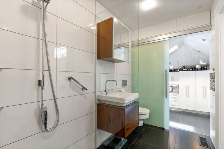 42 Mozeley Avenue Devonport_18