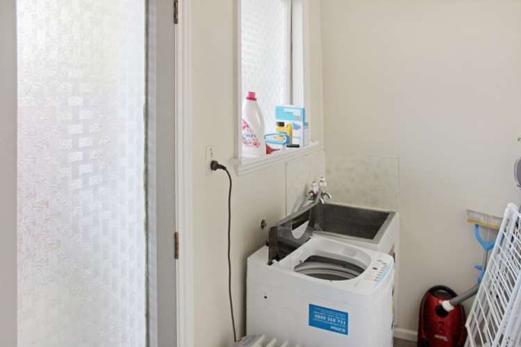 1/2 Farnham Place 1464_8
