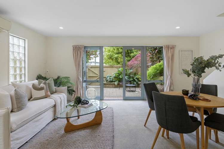 2/28 Derby Street Saint Albans_5