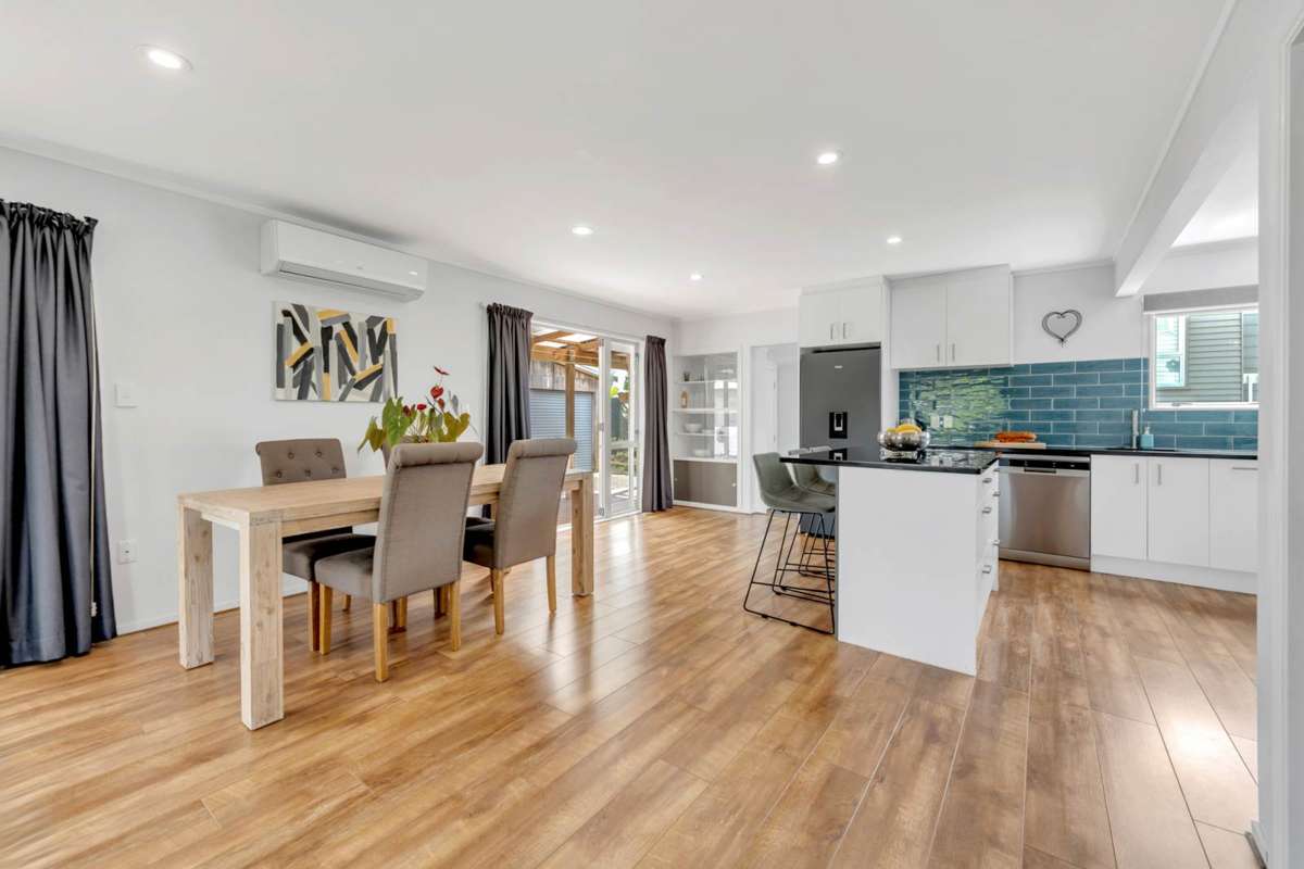 28 Third View Avenue_5