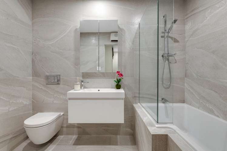 31 Waterside Crescent Gulf Harbour_16