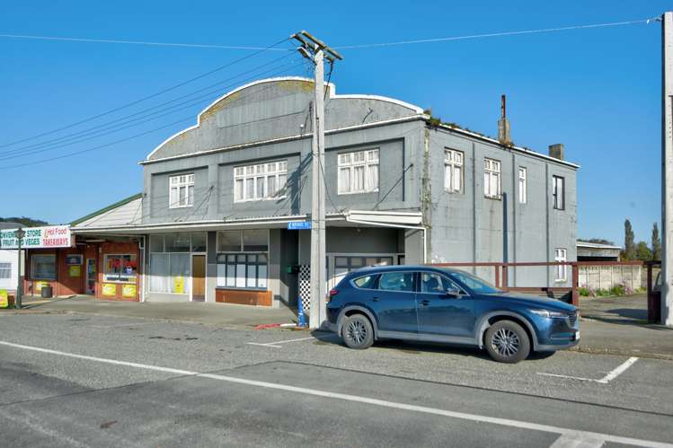 2-4 Bridge Street Mataura_26