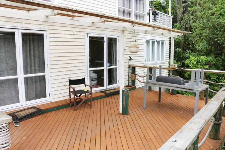 81 Kohu Road Titirangi_13