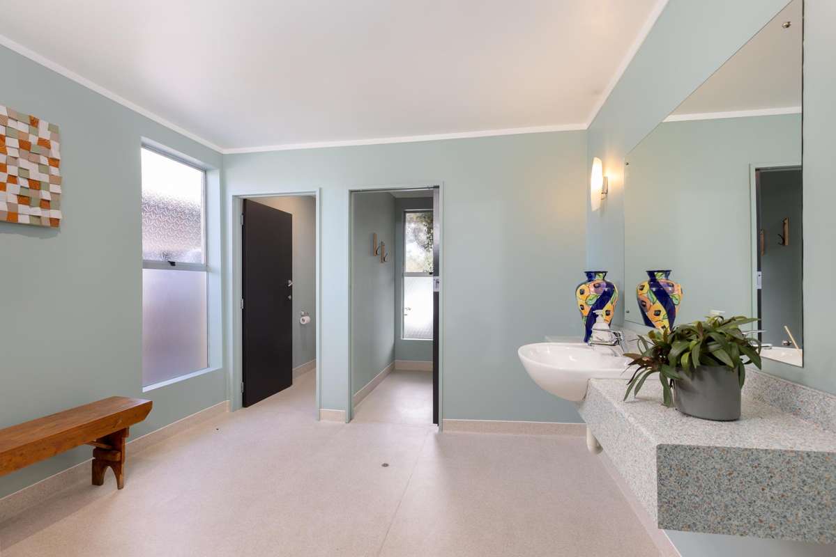 12 Sunrise Road_3