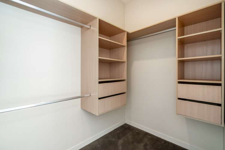 13 Pin Oak Drive Schnapper Rock_15