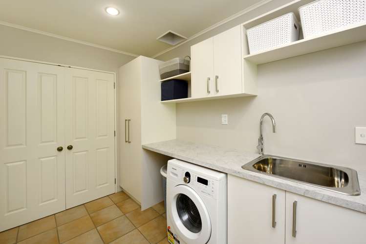 537 Hill Street South Hope_26