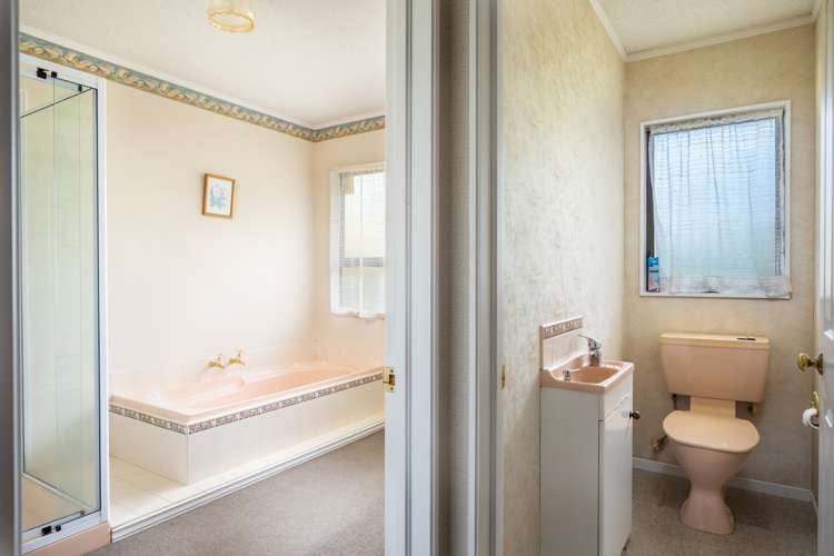 2 Byron Place Whalers Gate_22